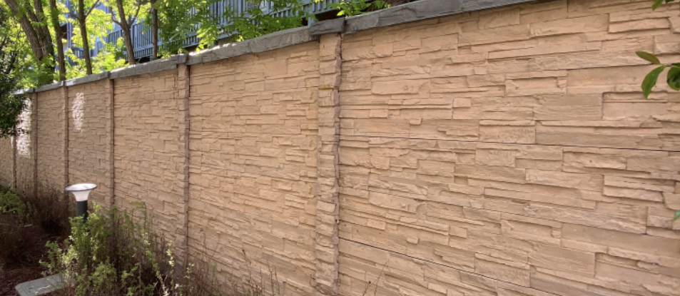 Brown chiselstone precast concrete wall