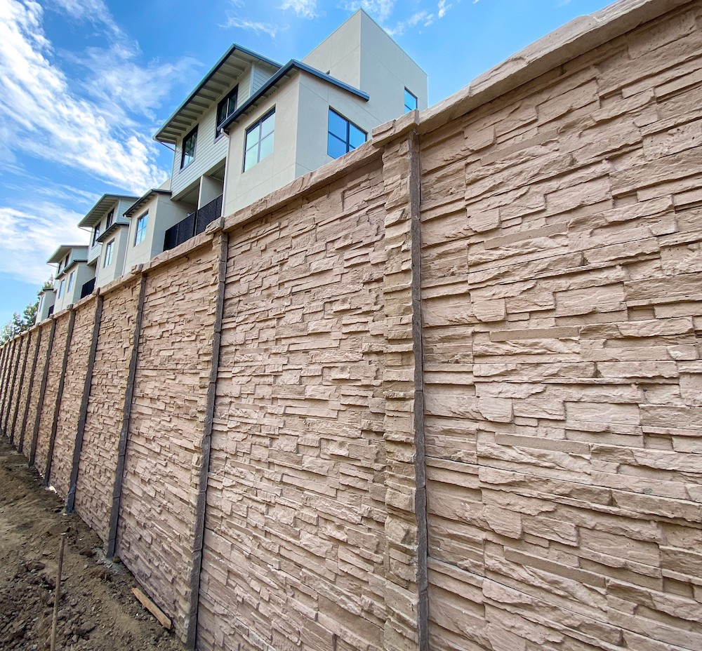 Precast concrete retaining wall put up by American Precast in Sunnyvale, CA.